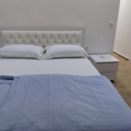 Spacious Apartment Near The Beach Sarandë 外观 照片