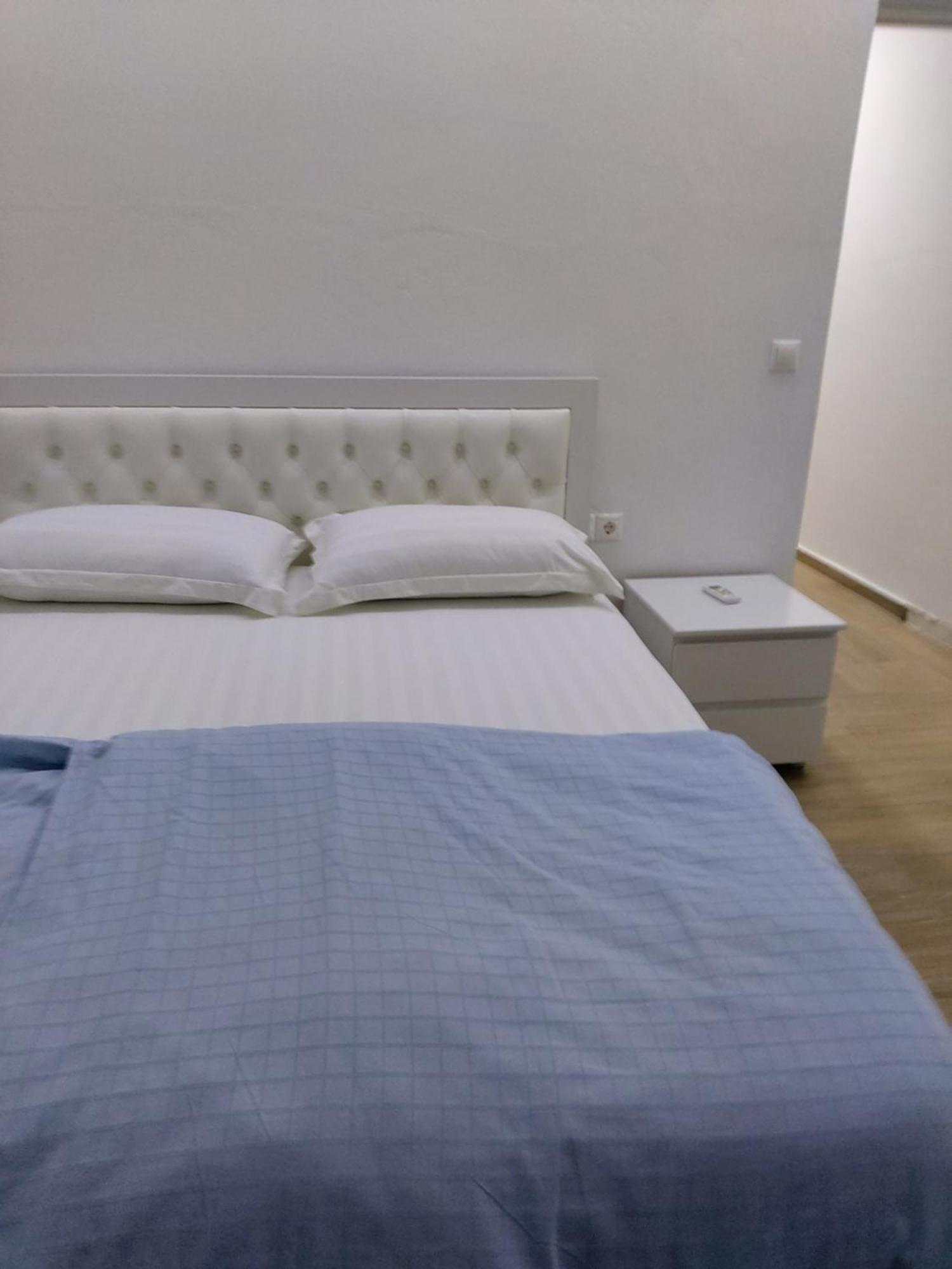 Spacious Apartment Near The Beach Sarandë 外观 照片